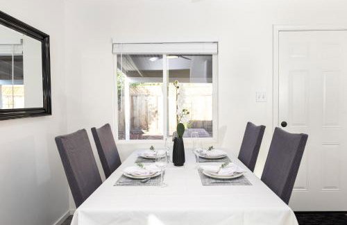 Comfortable Willow Glen Home w Central AC&Heater - Foto 29