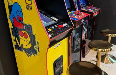 The Longhorn Luxe with Game Room and Fire pit and Karaoke - Foto 17