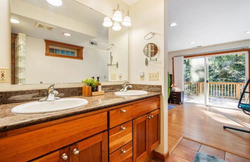 Bellevue Forest Haven Hideaway - Photo 30