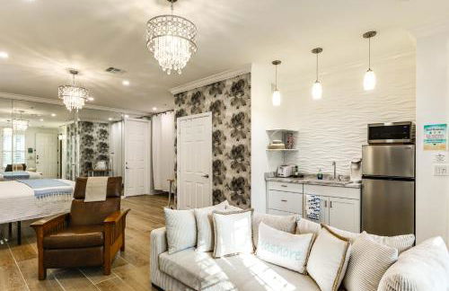 Pet-Friendly Studio 6 Mi to Jupiter Beach Park! - Photo 4