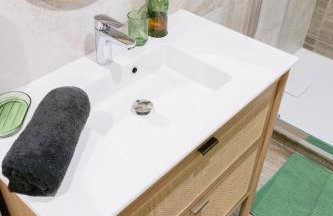 Grand 90m2 - 4 lits - Quartier Impérial - Gare 1 min - Photo 14