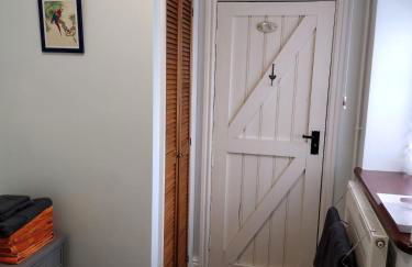 The Byre at Mill Farm Farlow - Photo 18