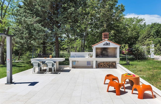 Large Holiday Home With Swimming Pool - Foto 26