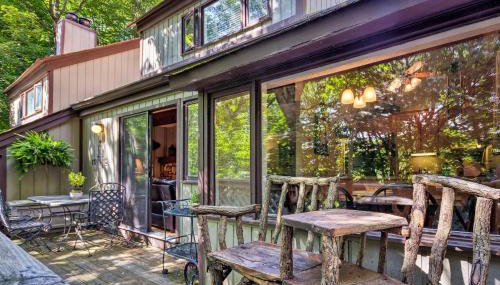 Steps to Sugar Mountain! Condo with Furnished Deck - Foto 3