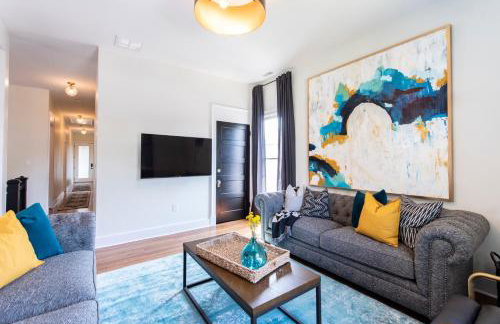 Bourbon Suites -Foodies -Bourbon -2 Living Rooms - Foto 7