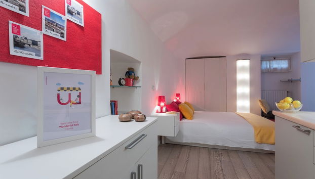 Red Studio near Porta Nuova - Foto 2, Habitación