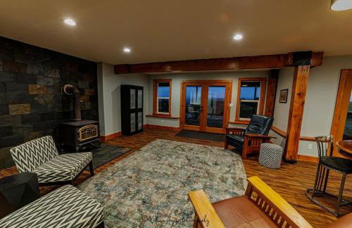 Welcome to Raven Ridge Lodge - where time slows - Photo 52