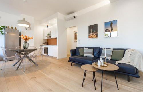 New Collection - Apartment Suite with Terrace - Isola District near Metro - Foto 3