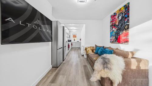 Cheap & Modern Private Double Room - Shared House by AltoLuxo Short Lets & Serviced Accommodation - Foto 5