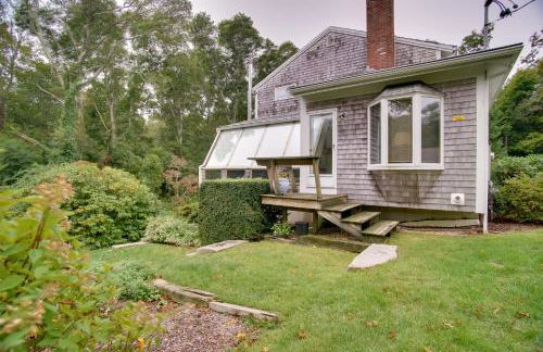 Deck and Grill, Walk to Beaches! Falmouth Retreat - Foto 37