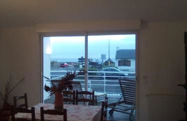 Grand T2 50m plage vue sur mer - Foto 3