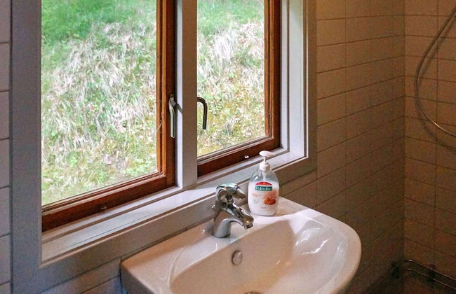 4 Person Holiday Home in Bullaren - Foto 9