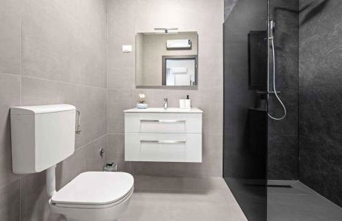 3 Bedroom Lovely Home In Santalezi - Foto 15