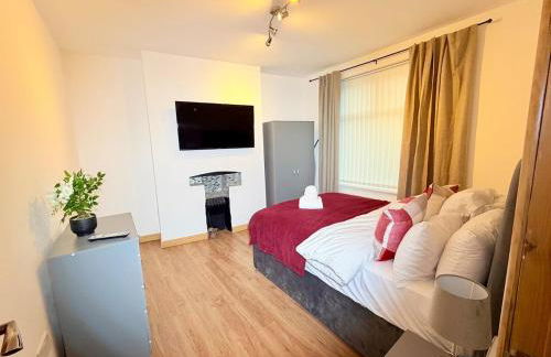 Comfortable 4BR House Ideal for Families & Workers - Foto 28