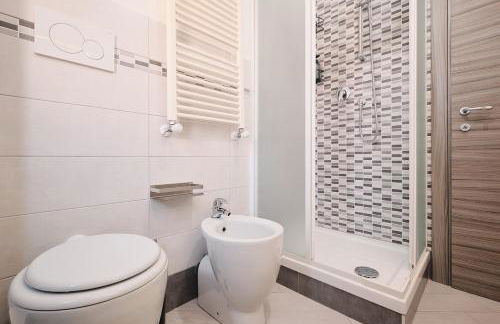 5 FCO Modern & Spacious, Free Parking - Foto 13