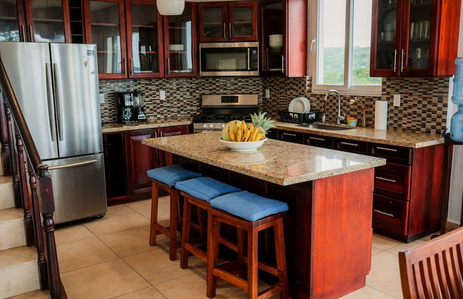 Seaside Serenity At Casa Cala Azul 3 Bedroom Home by RedAwning - Foto 15