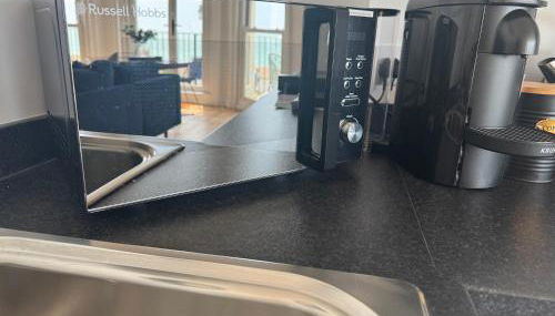 Seaview flat with balcony, spacious 2 bedroom - Foto 3