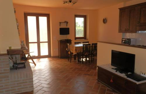 La Loggina Maxi con 2 giardini recintati privati - Foto 20