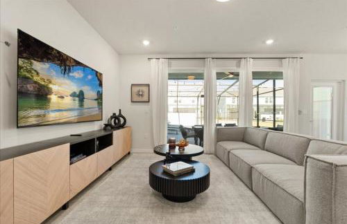 5 Bedrooms 4 Bathrooms Windsor Cay 16202 Cc - Foto 1