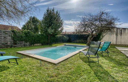 3 Bedroom Gorgeous Home In Rochefort - Foto 2