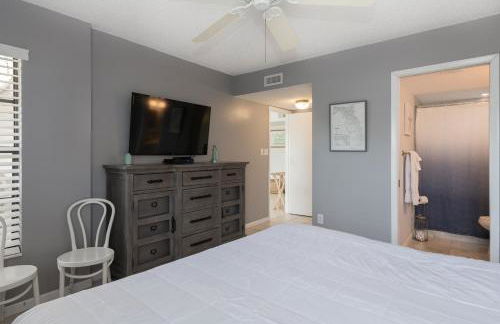 Coastal Condo Amazing Location! 50 Steps to the Beach - Photo 31