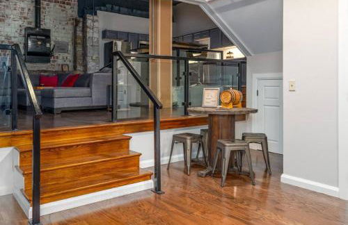 Unique and Charming Downtown Apt - Foto 13