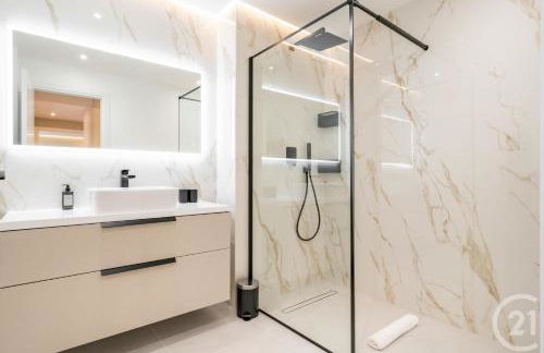 Modern Appartment, Central, 10 Min Walk to Beach - Photo 15