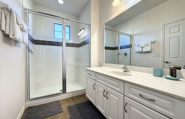 5 Bed South Facing Pool Close To Disney 5 Bedroom Villa by RedAwning - Photo 22