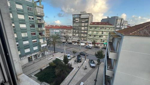 Almada tramway view - Foto 1