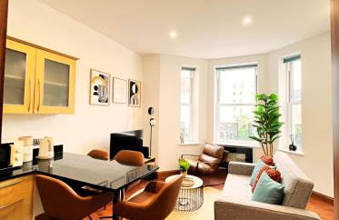 Bournemouth sea view apartment with balcony, minutes from award winning beach and pier - Foto 9