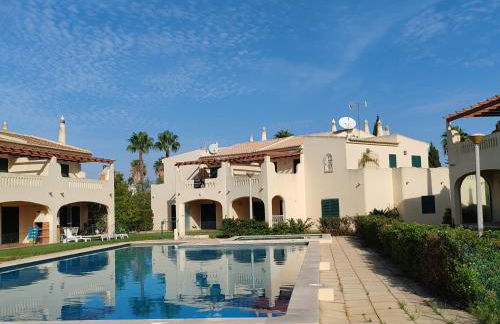 61 Casa Pitta Manau - Casas & Papéis - Foto 18