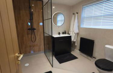 Modern Retreat near Aberaeron - Luxe 1 bed Escape - Foto 6