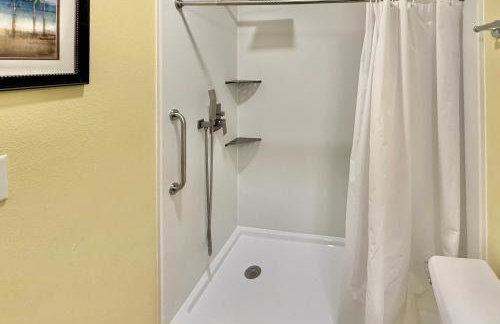 Disney Launchpad for Families! Private Pool - Foto 18