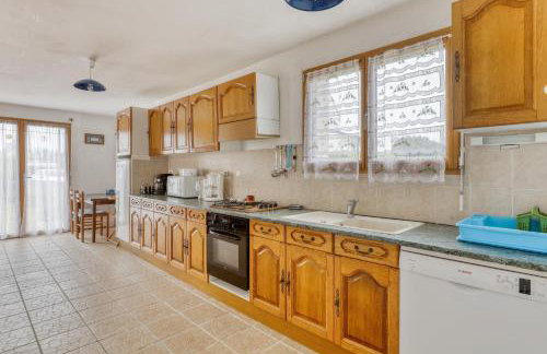 Charmante Maison en Campagne près de Nevez avec Jardin Clôturé - Foto 11