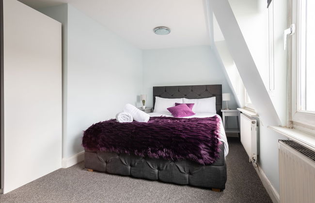 The Love Walk Apartments - Photo 12