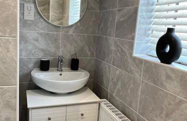 Beautiful 3 Bed Detached House in Grimsby - Foto 15