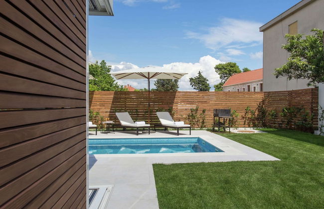 Luxurious Villa With Private Pool and Garden - Foto 19