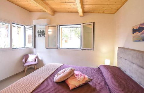 Amazing Home In Chiaramonte Gulfi - Foto 27