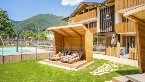 CROSINA HOLIDAY - Residence Toli - Foto 3, sunbed, Garden view