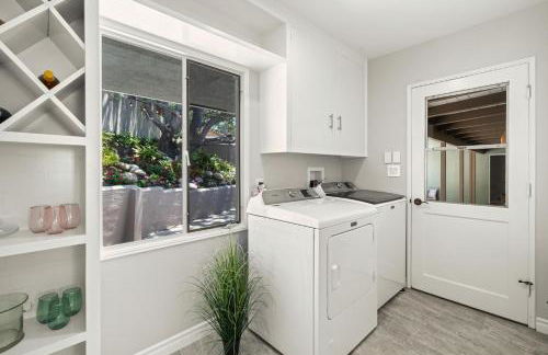 La Jolla Hilltop Haven with Ocean Views and Spa - Foto 74