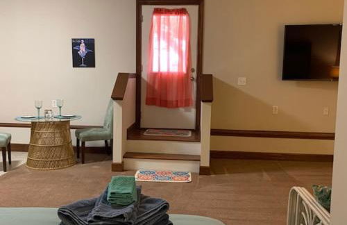 Beach Side HideAway condo - Photo 16