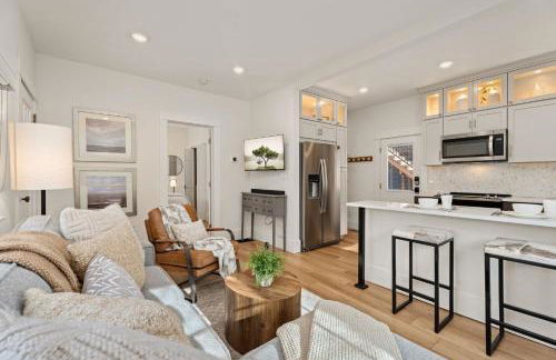 Chic Luxury Retreat in Old Town, Walk Everywhere! - Foto 25