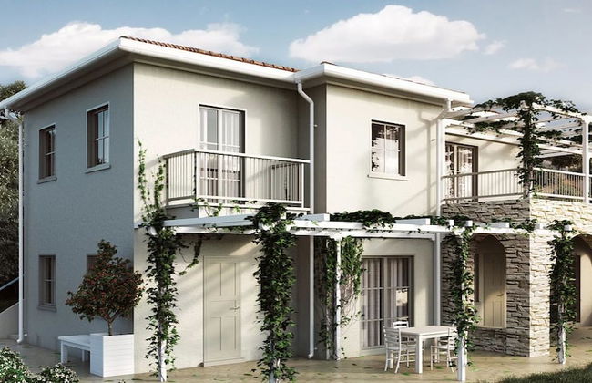 Moses Villa - Photo 1