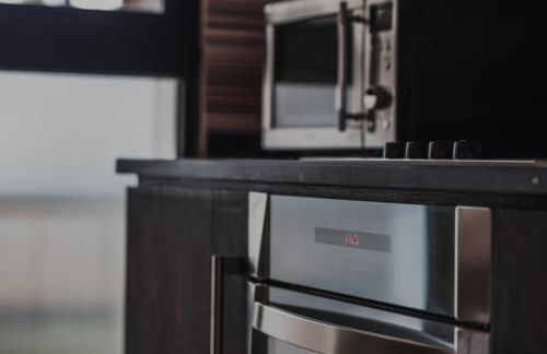 The Modern & Recycled House - Photo 32