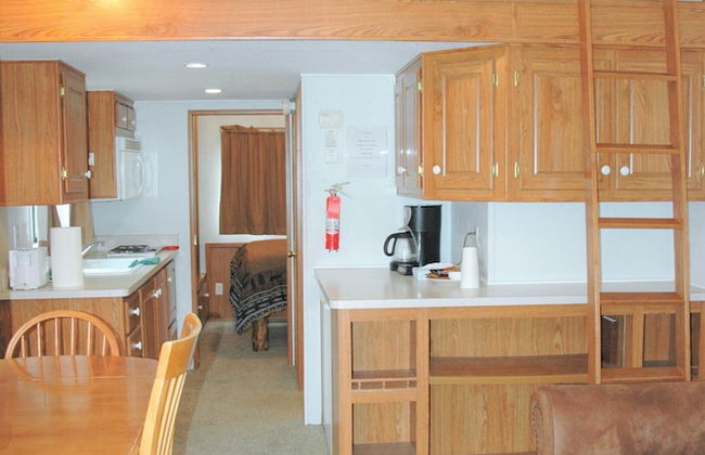 Gwin's Lodge & Roadhouse Est. 1952 - Foto 32