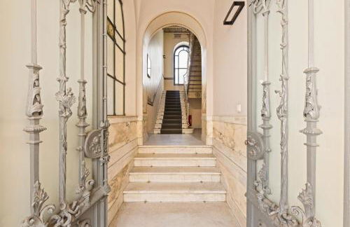 1,399 sq ft Historic Landmark, Checkpoint Charlie - Foto 47