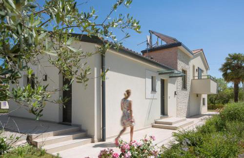 VILLA del SOL with large garden perfect for families - Foto 26