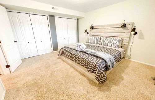 2 Master Suites! Pet Friendly With MTN Views - Foto 10