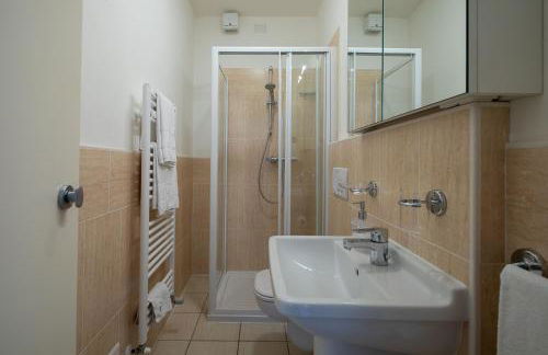 Residence CaFelicita - Apartments Lake View - Infinity Pool - Jacuzzi - Foto 62