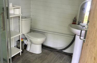 Lincoln Halo Dome,Hot Tub,6 beds, Projector - Groups OK - Foto 5